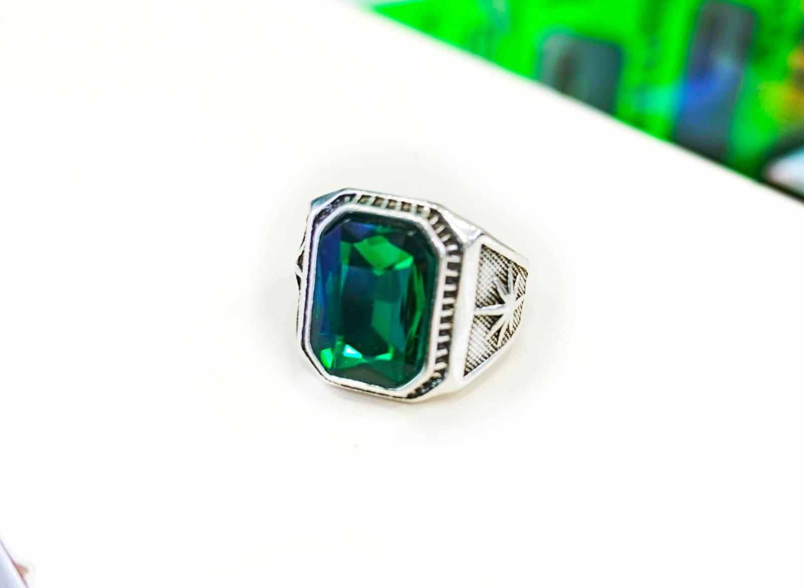 অরজিনাল. পান্না পাথর আংটি - (205)